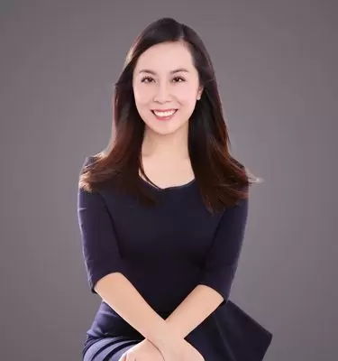 李军霞，时代出国总经理